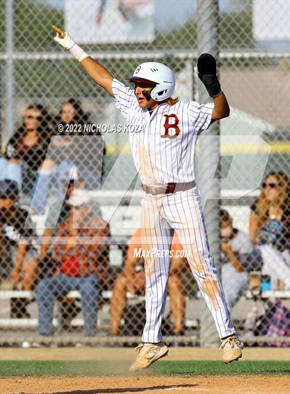 Thumbnail 2 in Bellflower vs. Norwalk photogallery.