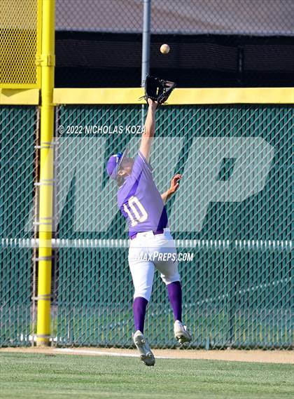 Thumbnail 3 in Bellflower vs. Norwalk photogallery.