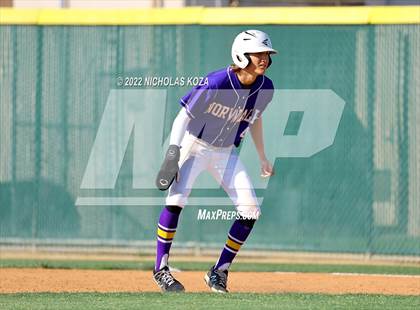 Thumbnail 1 in Bellflower vs. Norwalk photogallery.