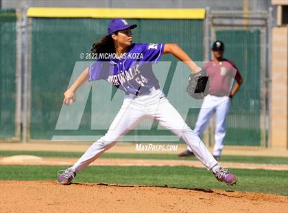 Thumbnail 2 in Bellflower vs. Norwalk photogallery.