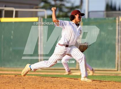 Thumbnail 2 in Bellflower vs. Norwalk photogallery.