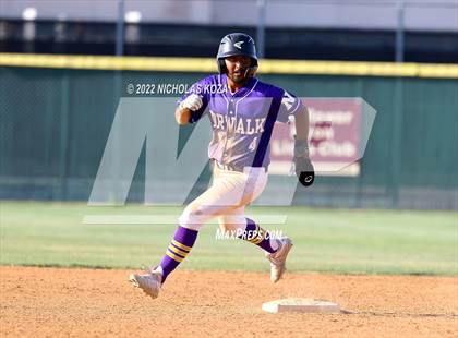 Thumbnail 1 in Bellflower vs. Norwalk photogallery.