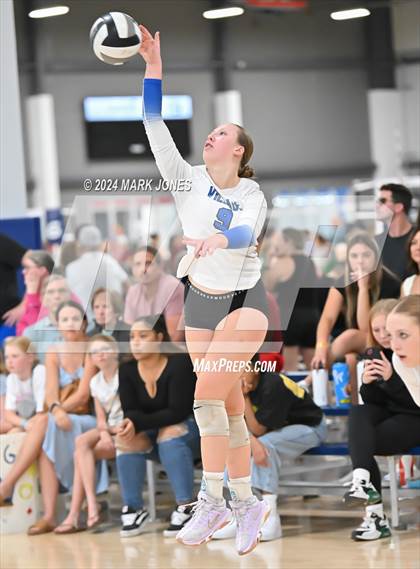 Thumbnail 2 in Village vs. Canyon View (Nike TOC Southwest) photogallery.