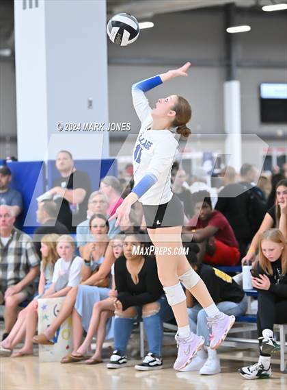 Thumbnail 3 in Village vs. Canyon View (Nike TOC Southwest) photogallery.