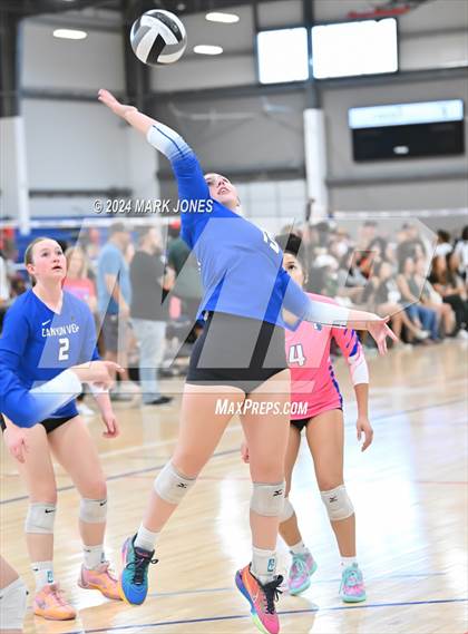 Thumbnail 3 in Village vs. Canyon View (Nike TOC Southwest) photogallery.