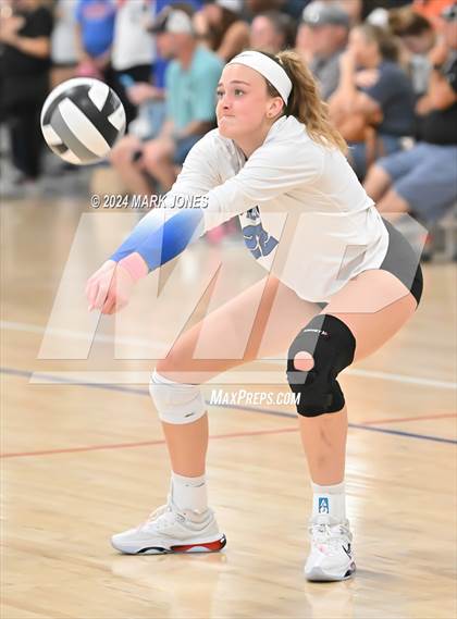 Thumbnail 2 in Village vs. Canyon View (Nike TOC Southwest) photogallery.
