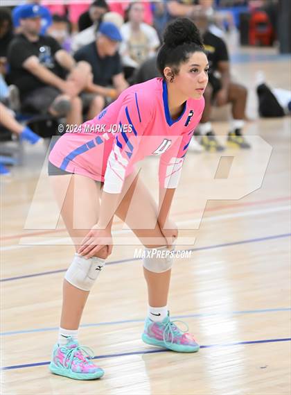 Thumbnail 1 in Village vs. Canyon View (Nike TOC Southwest) photogallery.
