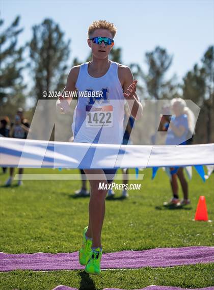 Thumbnail 2 in NIAA 3A Southern Regionals photogallery.