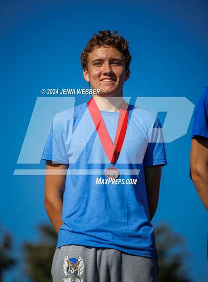Thumbnail 2 in NIAA 3A Southern Regionals photogallery.