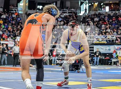 Thumbnail 1 in NYSPHSAA Division 2 State Championships (Semi-finals 138 to 285) photogallery.
