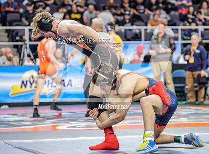 Thumbnail 1 in NYSPHSAA Division 2 State Championships (Semi-finals 138 to 285) photogallery.