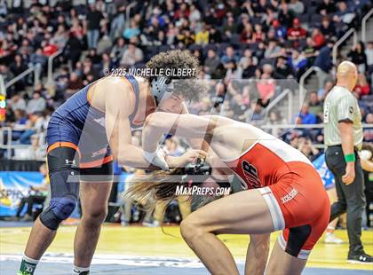 Thumbnail 3 in NYSPHSAA Division 2 State Championships (Semi-finals 138 to 285) photogallery.