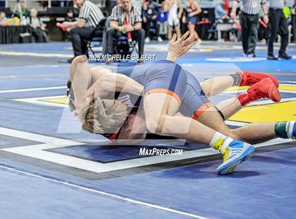 Thumbnail 3 in NYSPHSAA Division 2 State Championships (Semi-finals 138 to 285) photogallery.