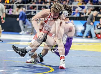 Thumbnail 3 in NYSPHSAA Division 2 State Championships (Semi-finals 138 to 285) photogallery.