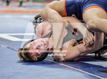 Thumbnail 1 in NYSPHSAA Division 2 State Championships (Semi-finals 138 to 285) photogallery.