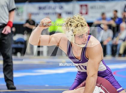 Thumbnail 1 in NYSPHSAA Division 2 State Championships (Semi-finals 138 to 285) photogallery.