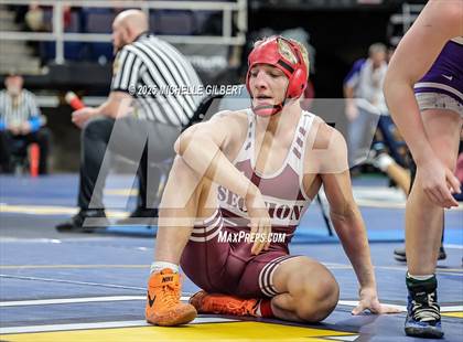 Thumbnail 2 in NYSPHSAA Division 2 State Championships (Semi-finals 138 to 285) photogallery.