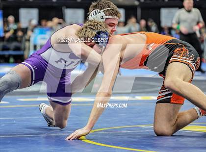 Thumbnail 1 in NYSPHSAA Division 2 State Championships (Semi-finals 138 to 285) photogallery.