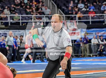 Thumbnail 1 in NYSPHSAA Division 2 State Championships (Semi-finals 138 to 285) photogallery.