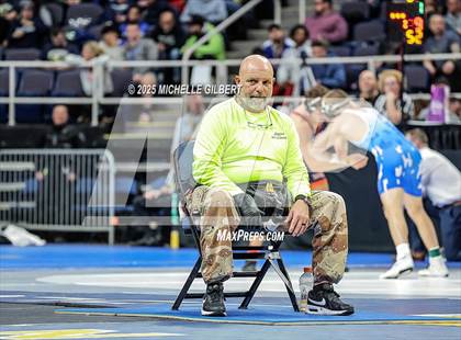Thumbnail 1 in NYSPHSAA Division 2 State Championships (Semi-finals 138 to 285) photogallery.