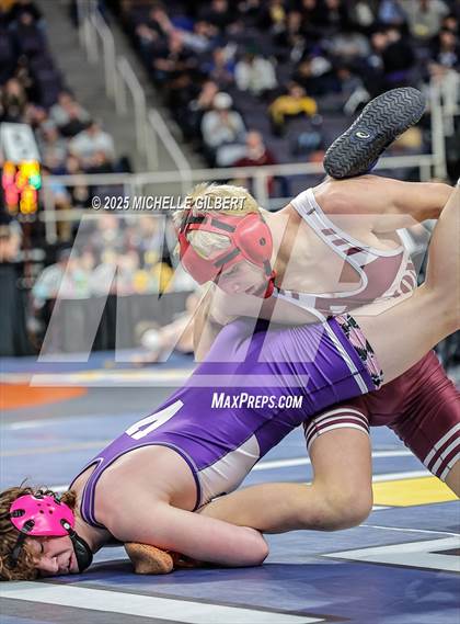 Thumbnail 1 in NYSPHSAA Division 2 State Championships (Semi-finals 138 to 285) photogallery.