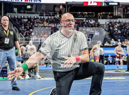 Thumbnail 3 in NYSPHSAA Division 2 State Championships (Semi-finals 138 to 285) photogallery.
