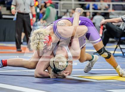 Thumbnail 3 in NYSPHSAA Division 2 State Championships (Semi-finals 138 to 285) photogallery.