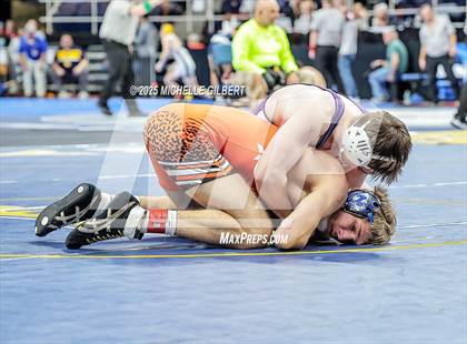 Thumbnail 3 in NYSPHSAA Division 2 State Championships (Semi-finals 138 to 285) photogallery.