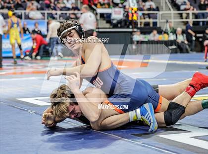 Thumbnail 3 in NYSPHSAA Division 2 State Championships (Semi-finals 138 to 285) photogallery.