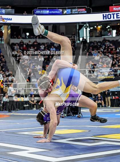 Thumbnail 1 in NYSPHSAA Division 2 State Championships (Semi-finals 138 to 285) photogallery.