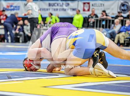 Thumbnail 1 in NYSPHSAA Division 2 State Championships (Semi-finals 138 to 285) photogallery.