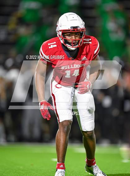 Thumbnail 1 in Pleasant Grove vs. Carthage (UIL 4A DII Region 2 Finals) photogallery.