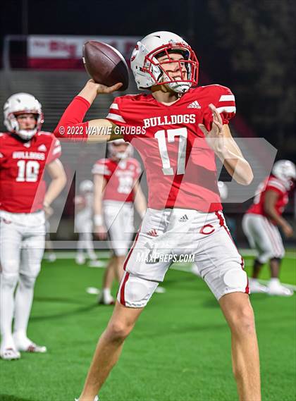 Thumbnail 1 in Pleasant Grove vs. Carthage (UIL 4A DII Region 2 Finals) photogallery.