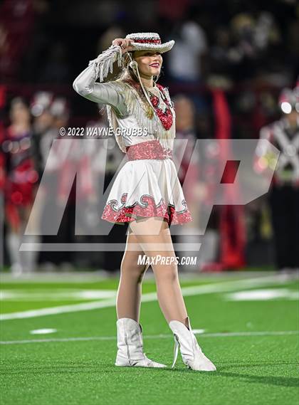 Thumbnail 2 in Pleasant Grove vs. Carthage (UIL 4A DII Region 2 Finals) photogallery.