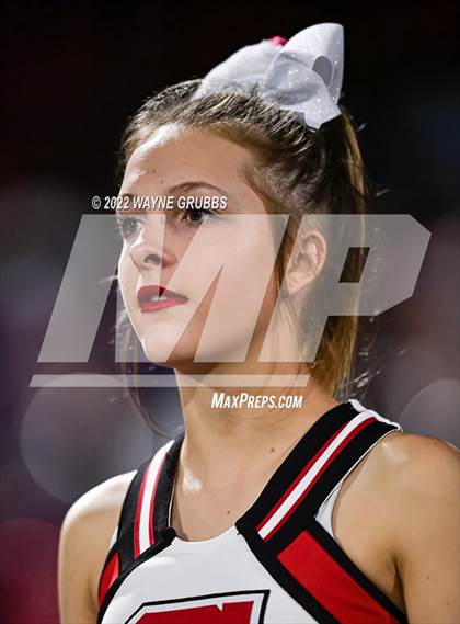 Thumbnail 1 in Pleasant Grove vs. Carthage (UIL 4A DII Region 2 Finals) photogallery.