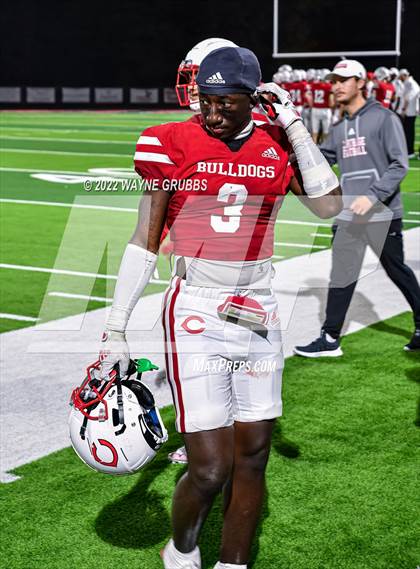 Thumbnail 3 in Pleasant Grove vs. Carthage (UIL 4A DII Region 2 Finals) photogallery.