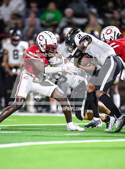 Thumbnail 3 in Pleasant Grove vs. Carthage (UIL 4A DII Region 2 Finals) photogallery.