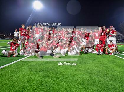 Thumbnail 1 in Pleasant Grove vs. Carthage (UIL 4A DII Region 2 Finals) photogallery.