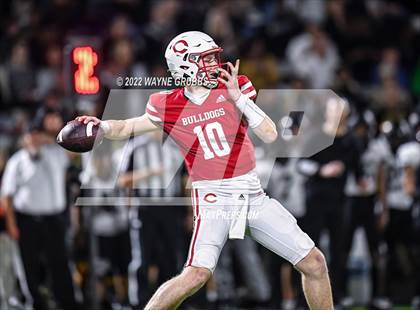 Thumbnail 3 in Pleasant Grove vs. Carthage (UIL 4A DII Region 2 Finals) photogallery.