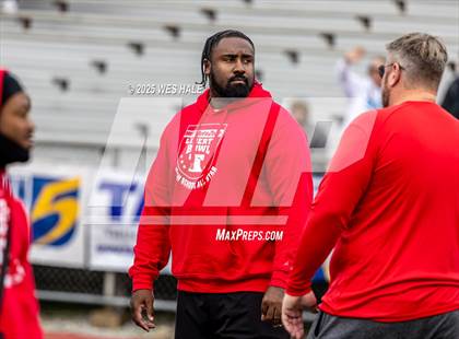 Thumbnail 1 in AutoZone Liberty Bowl All-Star Game photogallery.