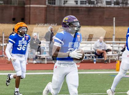 Thumbnail 1 in AutoZone Liberty Bowl All-Star Game photogallery.