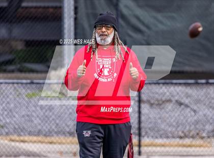 Thumbnail 1 in AutoZone Liberty Bowl All-Star Game photogallery.