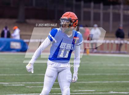 Thumbnail 3 in AutoZone Liberty Bowl All-Star Game photogallery.