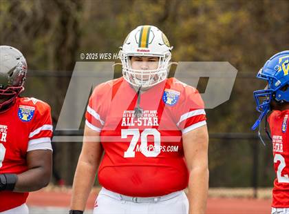 Thumbnail 1 in AutoZone Liberty Bowl All-Star Game photogallery.