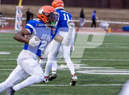 Thumbnail 1 in AutoZone Liberty Bowl All-Star Game photogallery.