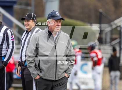 Thumbnail 1 in AutoZone Liberty Bowl All-Star Game photogallery.