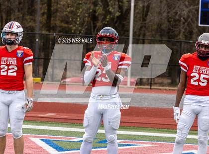 Thumbnail 1 in AutoZone Liberty Bowl All-Star Game photogallery.