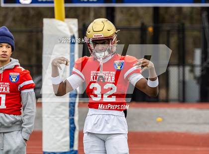 Thumbnail 3 in AutoZone Liberty Bowl All-Star Game photogallery.