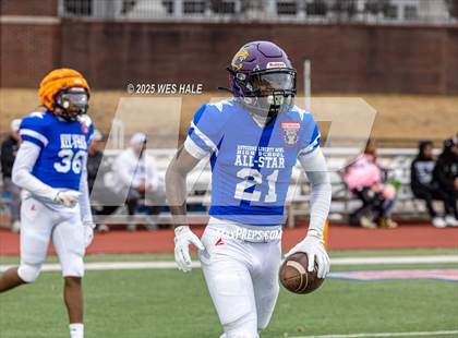 Thumbnail 3 in AutoZone Liberty Bowl All-Star Game photogallery.