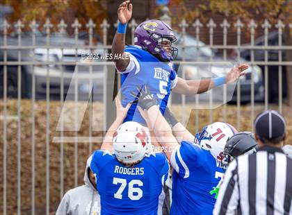 Thumbnail 1 in AutoZone Liberty Bowl All-Star Game photogallery.